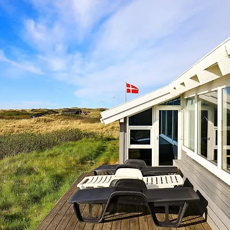Luxury House With Pool Løkken