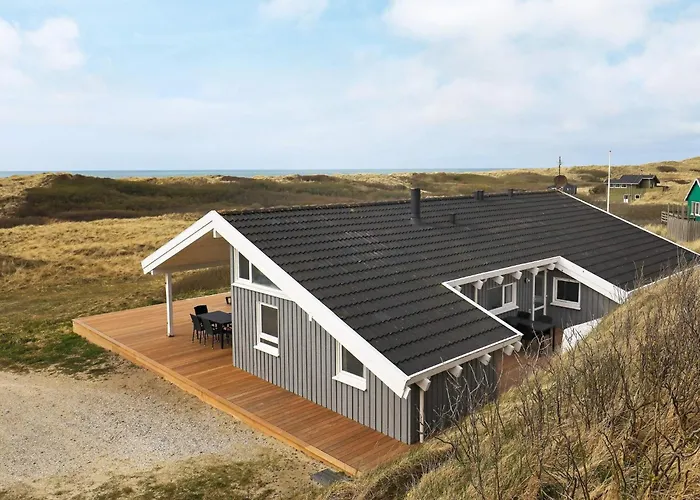 Luxury House With Pool Dom wakacyjny Løkken